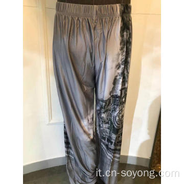 Pantaloni da uomo con fondo da salotto stampato posizionato